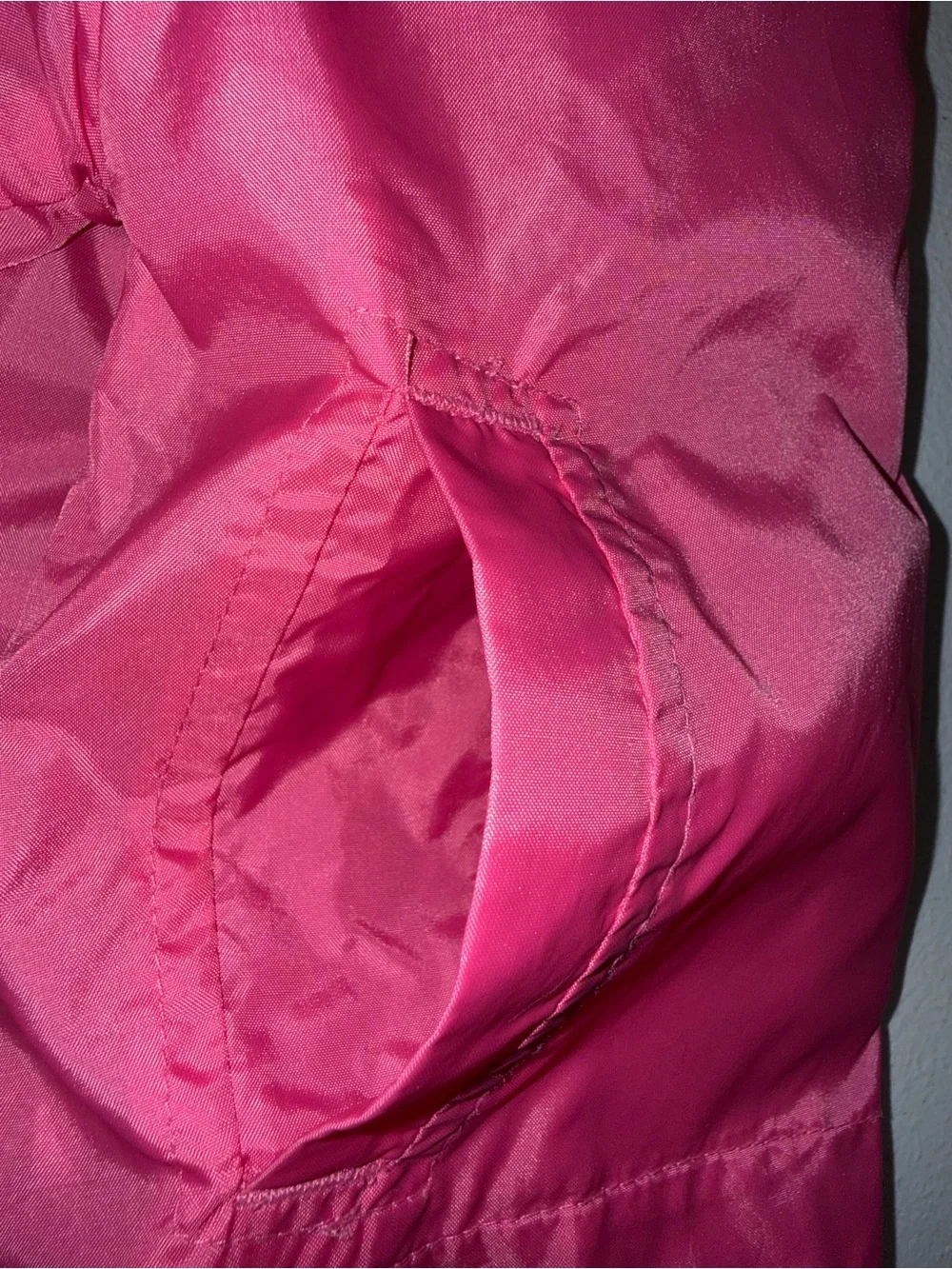 OshKosh Girls Size 3T Pink Nylon Hooded Windbreaker Jacket